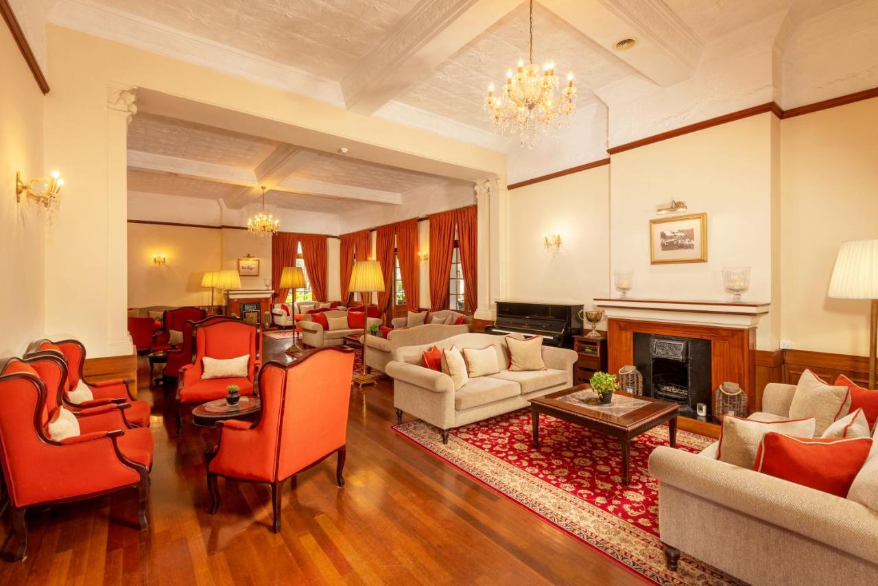 The Grand Hotel - Heritage Grand Нувара Елия Екстериор снимка
