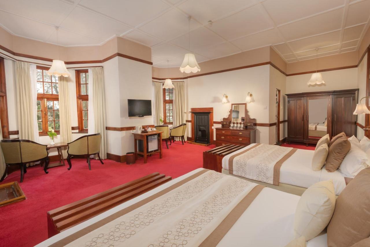 The Grand Hotel - Heritage Grand Нувара Елия Екстериор снимка