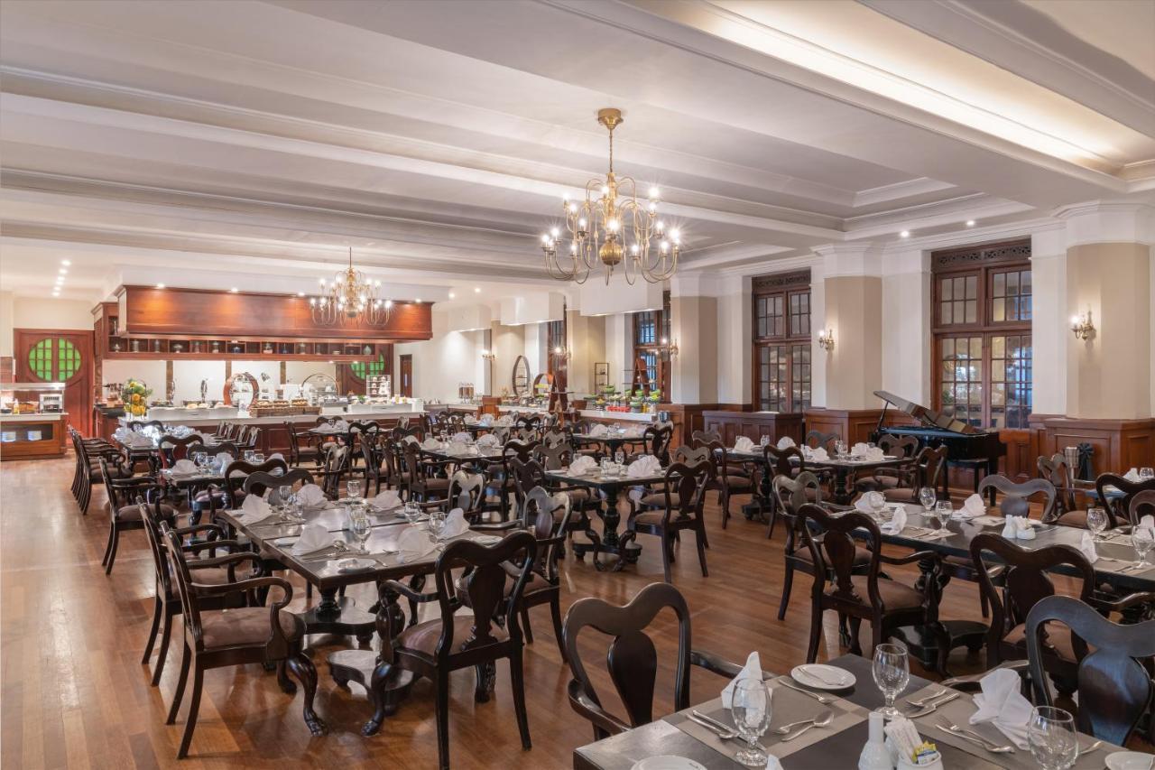 The Grand Hotel - Heritage Grand Нувара Елия Екстериор снимка