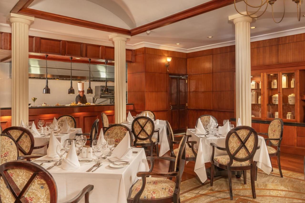 The Grand Hotel - Heritage Grand Нувара Елия Екстериор снимка