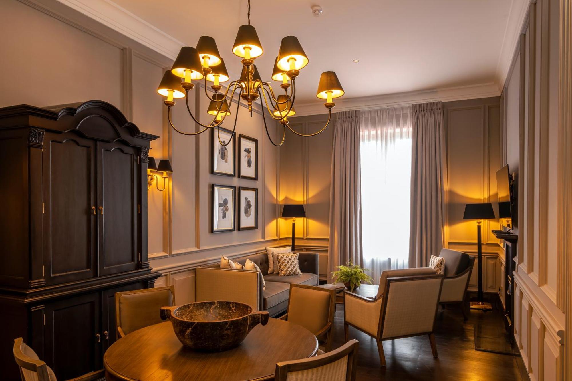 The Grand Hotel - Heritage Grand Нувара Елия Екстериор снимка