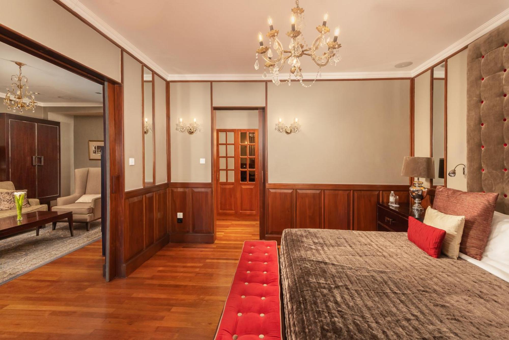 The Grand Hotel - Heritage Grand Нувара Елия Екстериор снимка